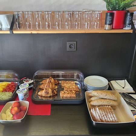 Apartmany Rumpa-Drinks اوسترافا المظهر الخارجي الصورة
