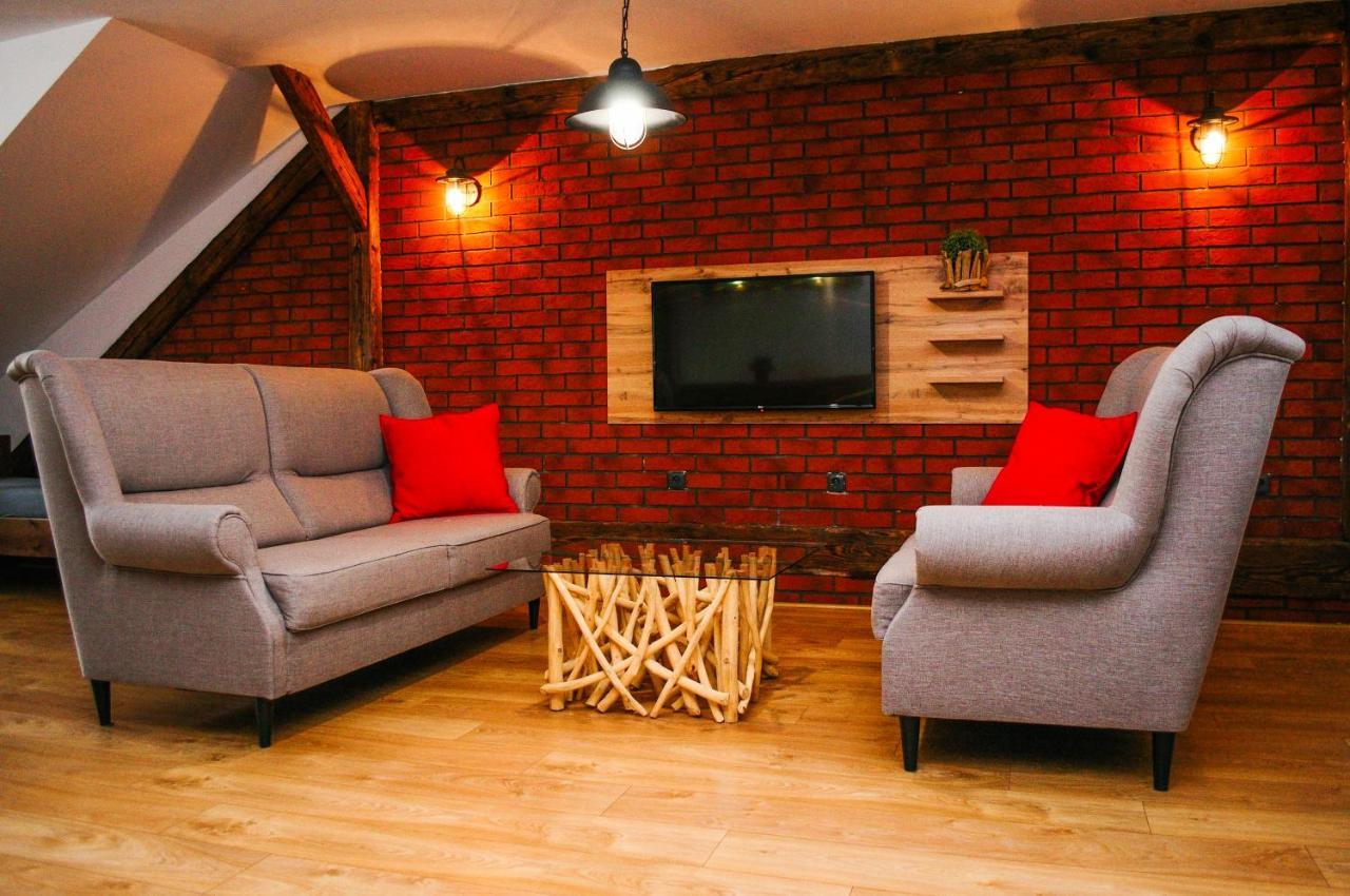 Apartmany Rumpa-Drinks اوسترافا المظهر الخارجي الصورة